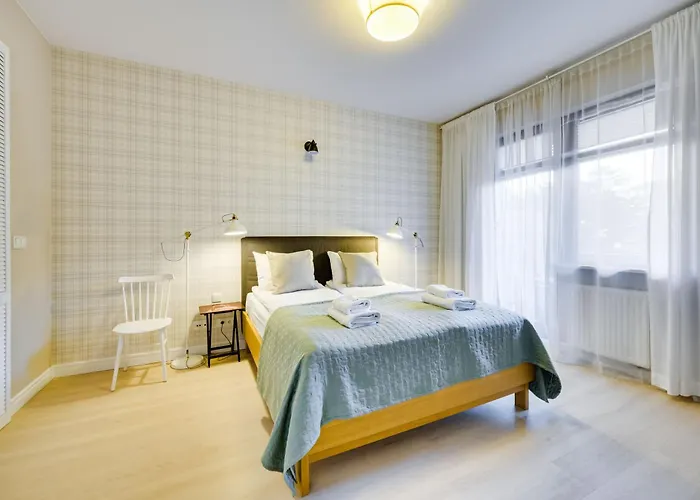 Sunny Terrace By Oneapartments Apartment