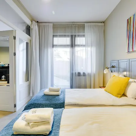 Lägenhet Sunny Terrace By Oneapartments *